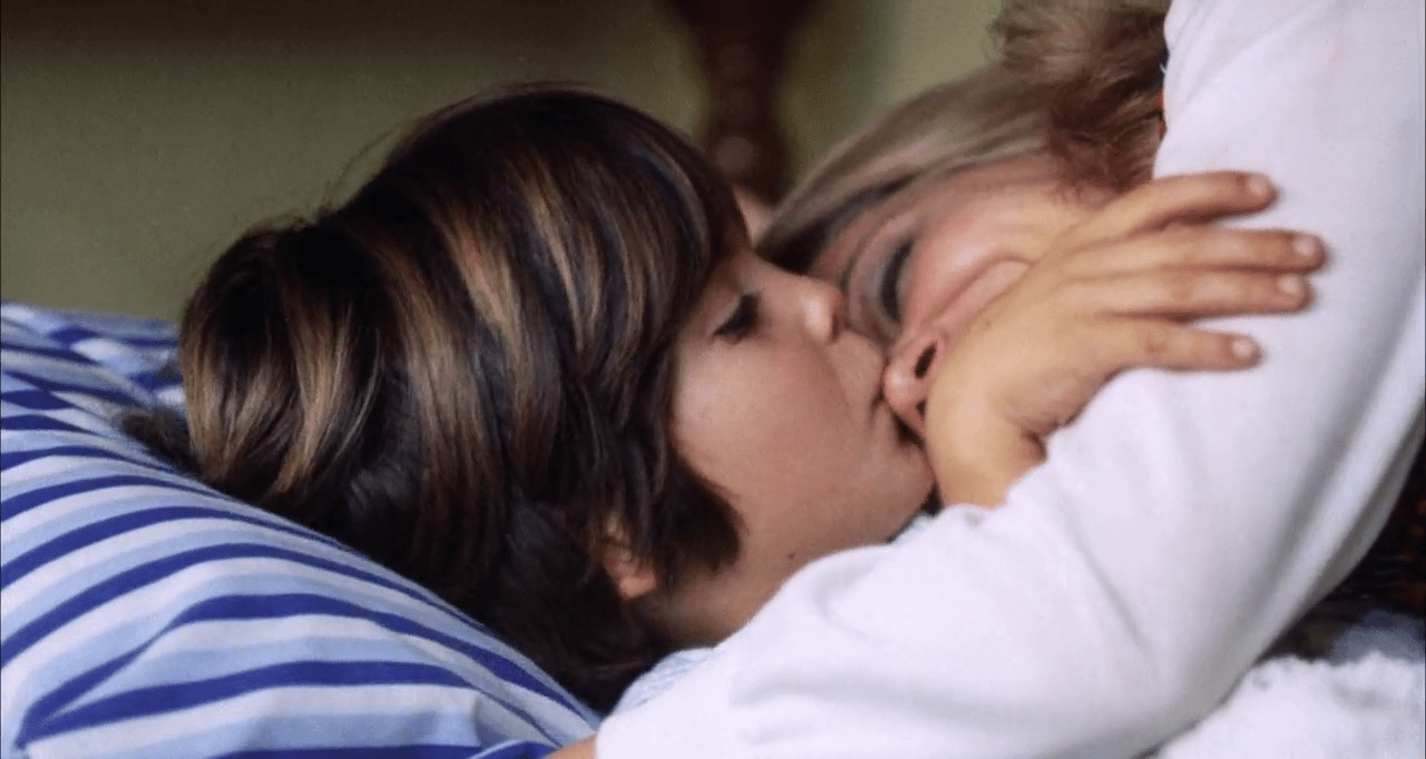 vlcsnap-2019-04-24-22h18m07s391